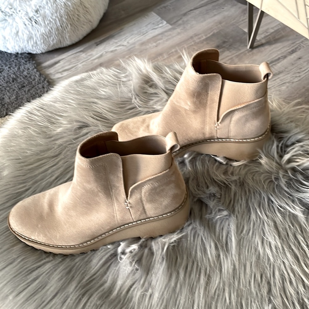 DV Dolce Vita Rielle Suede Ankle Bootie